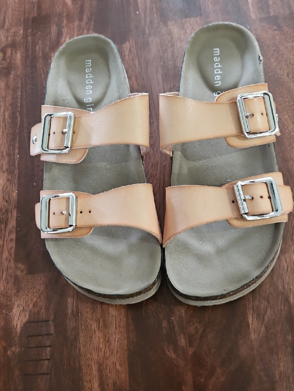 Steve Madden Flip Flip Size 6.5 Color Tan/pink